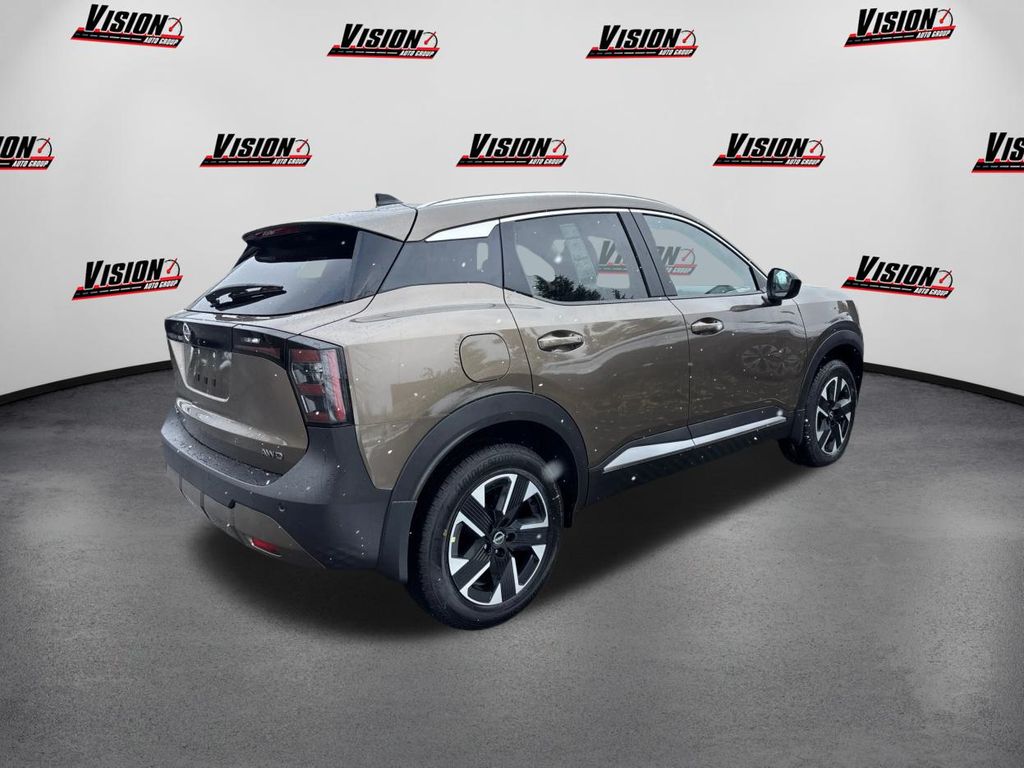 2026 Nissan Kicks SV photo 4