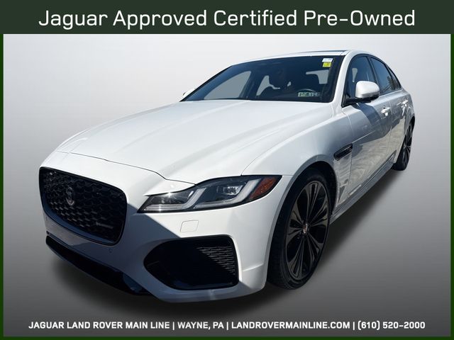 2023 Jaguar XF R-Dynamic SE's photo