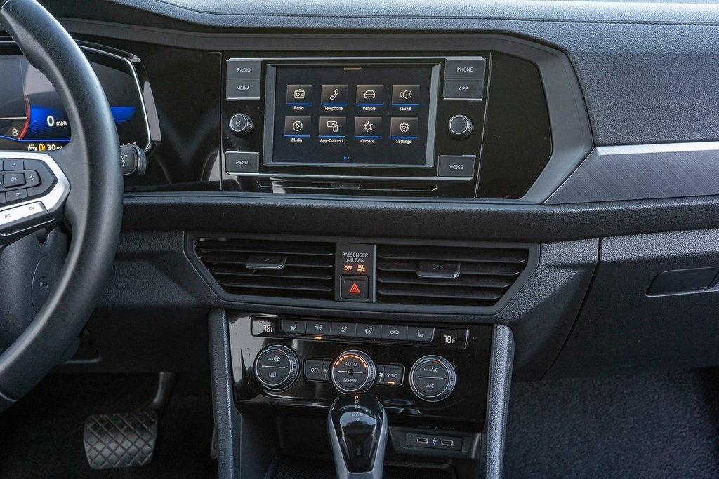 2024 Volkswagen Jetta 1.5T SE photo 22