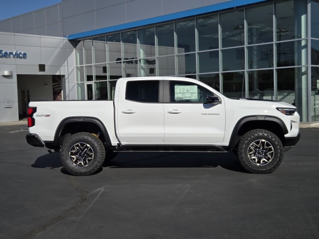 2026 Chevrolet Colorado ZR2 photo 4