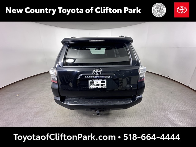 2021 Toyota 4Runner SR5 Premium photo 4