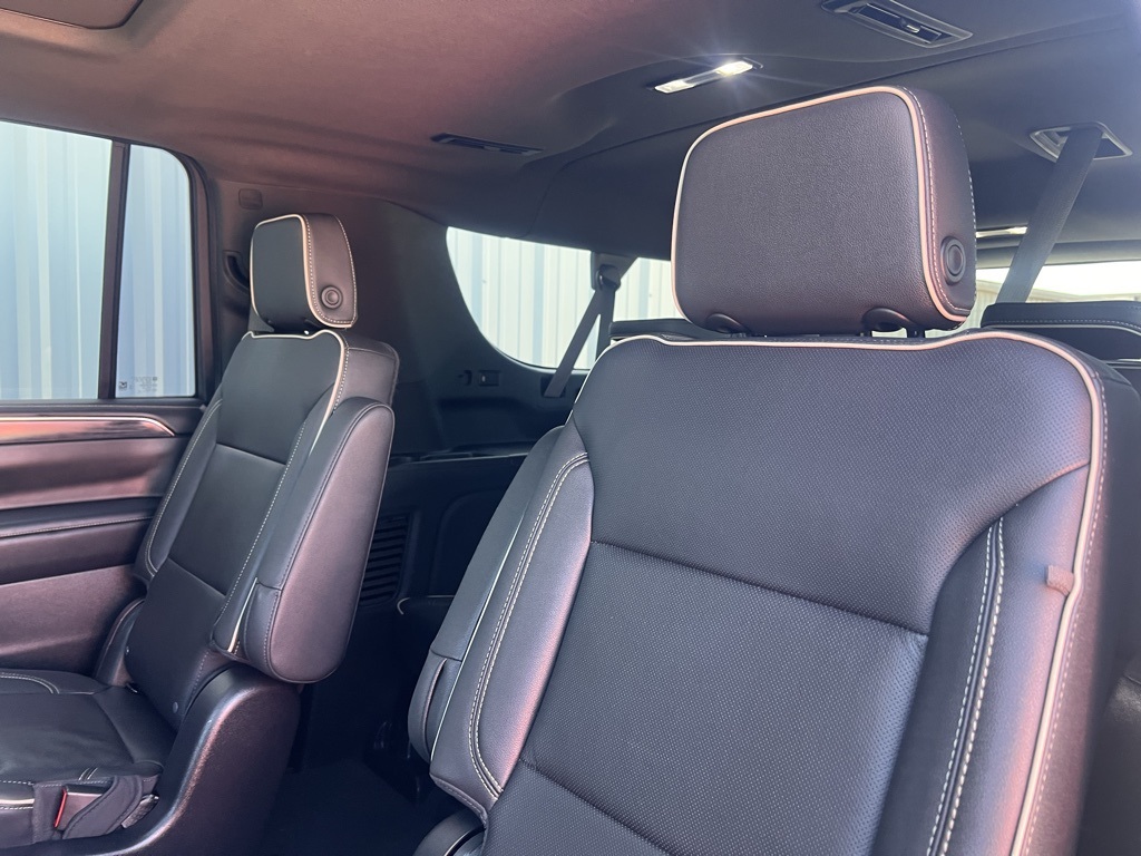 2022 Gmc Yukon XL SLT photo 32