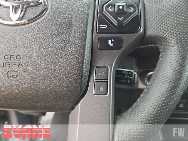 2023 Toyota Tacoma TRD Off-Road photo 11