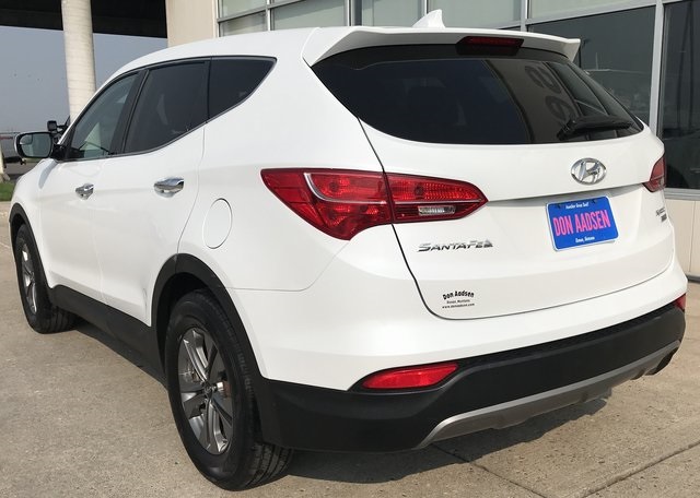 2016 Hyundai Santa Fe Sport Base photo 13