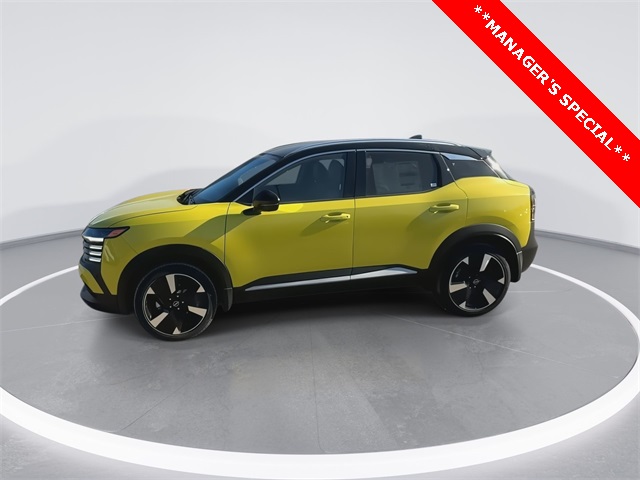 2025 Nissan Kicks SR photo 3