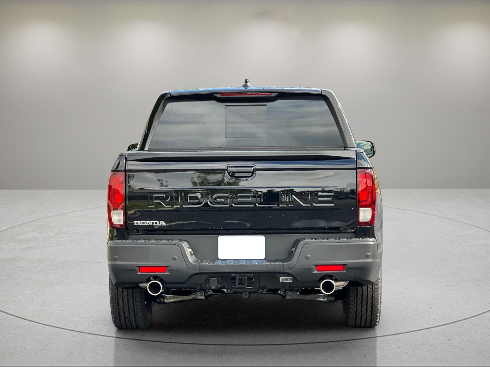2025 Honda Ridgeline Black Edition photo 29