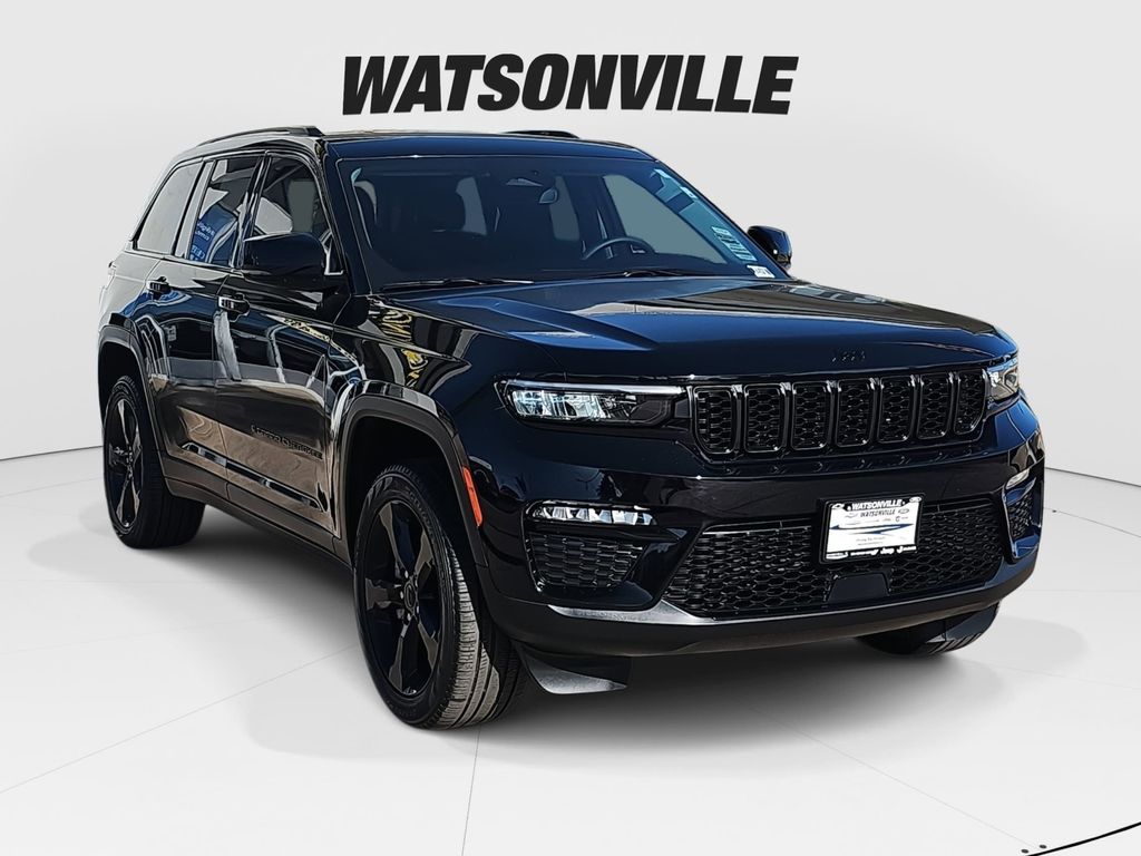 2023 Jeep Grand Cherokee Limited's photo
