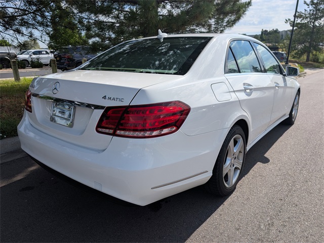 2014 Mercedes Benz E 350 4MATIC photo 3