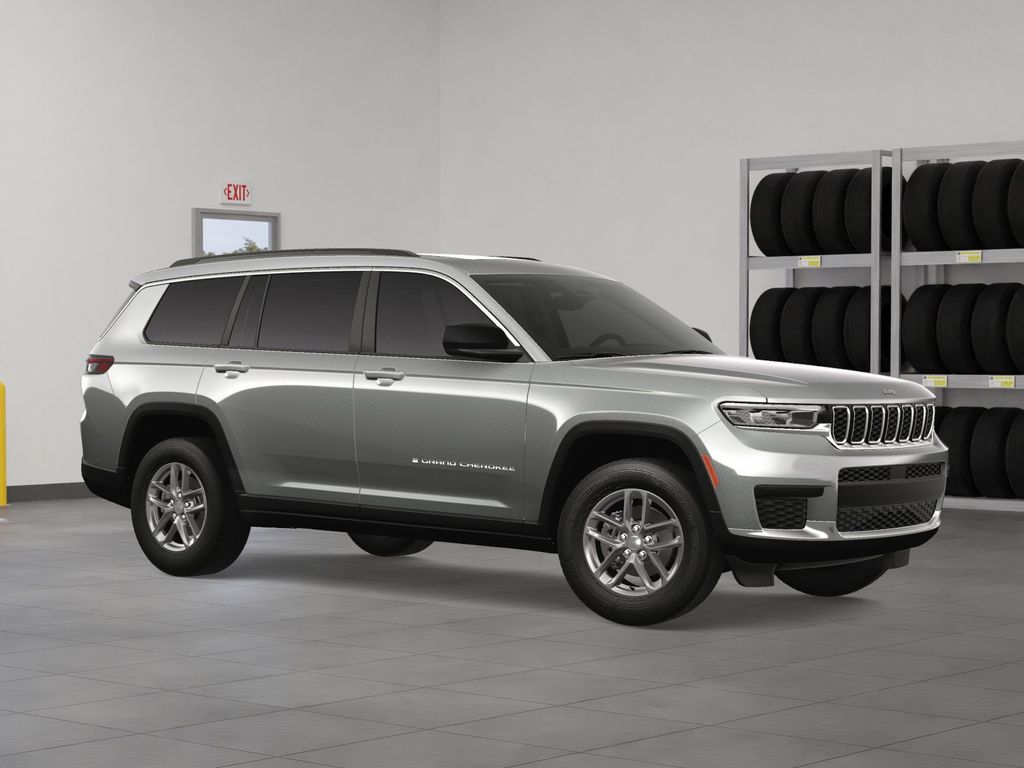 2025 Jeep Grand Cherokee Laredo X photo 7