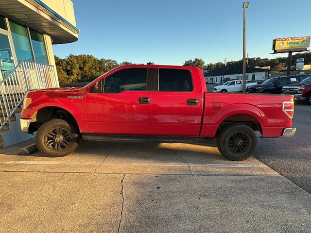2010 Ford F-150 XL photo 2