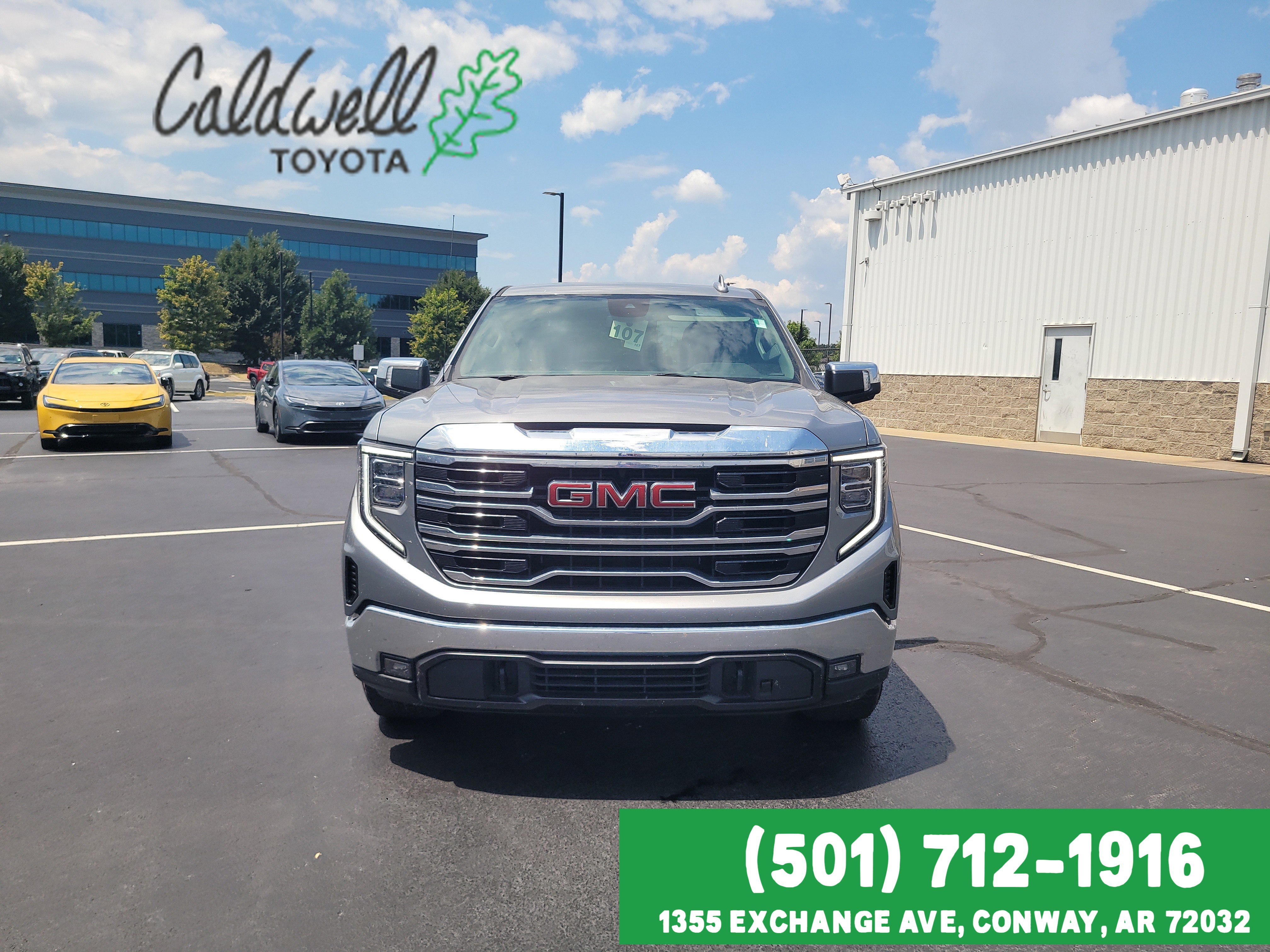 Used 2023 GMC Sierra 1500 SLT with VIN 3GTUUDE81PG337391 for sale in Little Rock