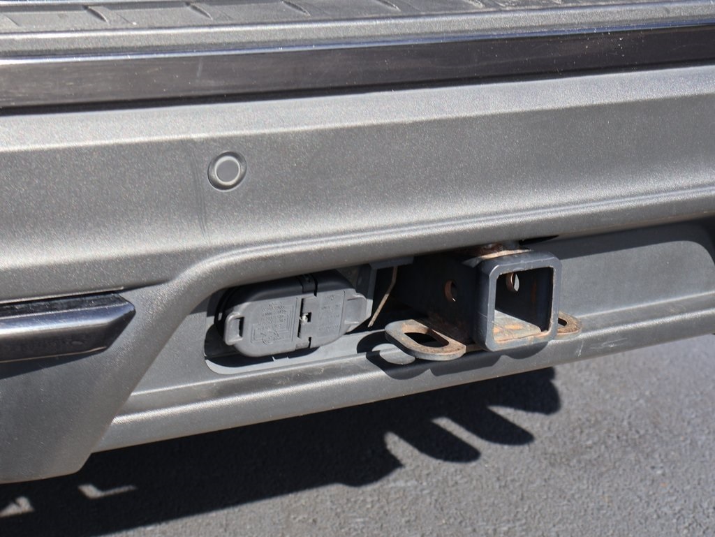 2021 Ford Explorer ST photo 7