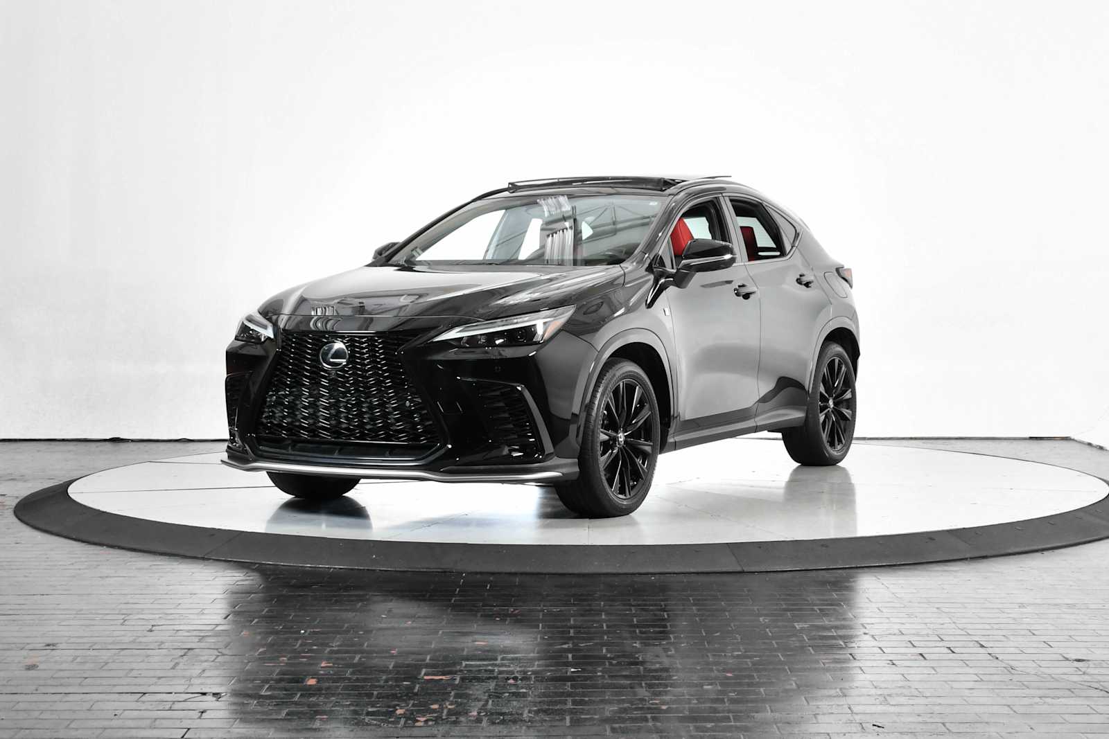 2023 Lexus NX 350's photo