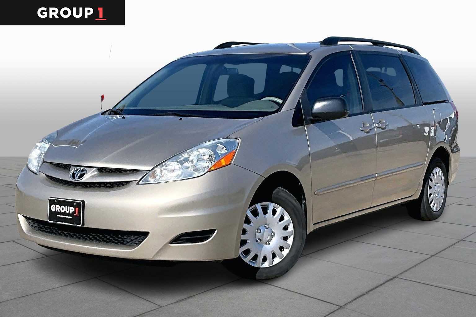 2009 Toyota Sienna LE