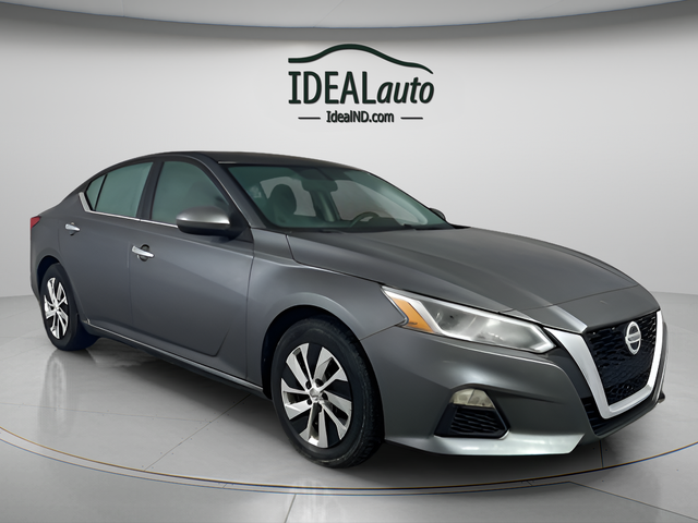 2020 Nissan Altima S's photo