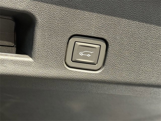 2026 Chevrolet Traverse photo 5