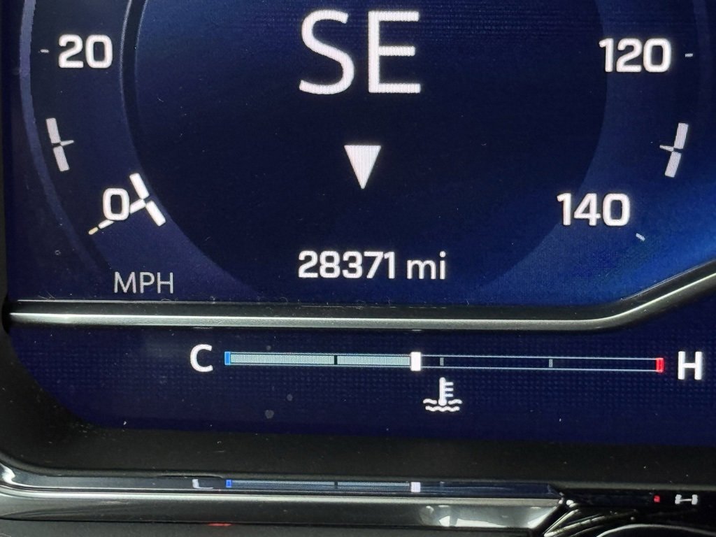 2022 Chevrolet Silverado 1500 RST photo 2