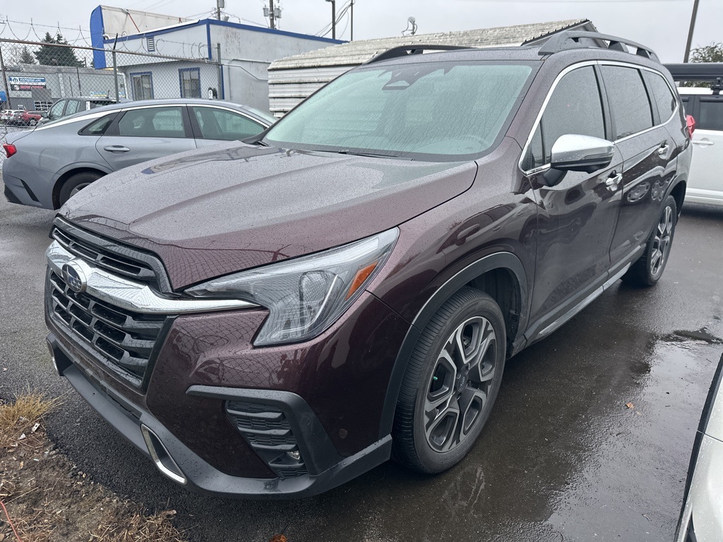2023 Subaru Ascent Touring's photo