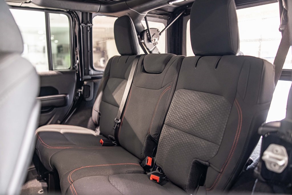 2021 JEEP WRANGLER - Image 29