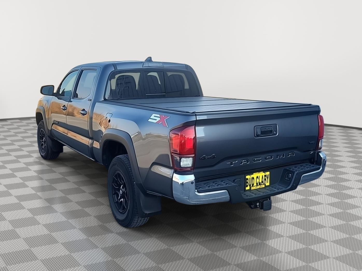 2023 Toyota Tacoma SR5 V6 photo 3
