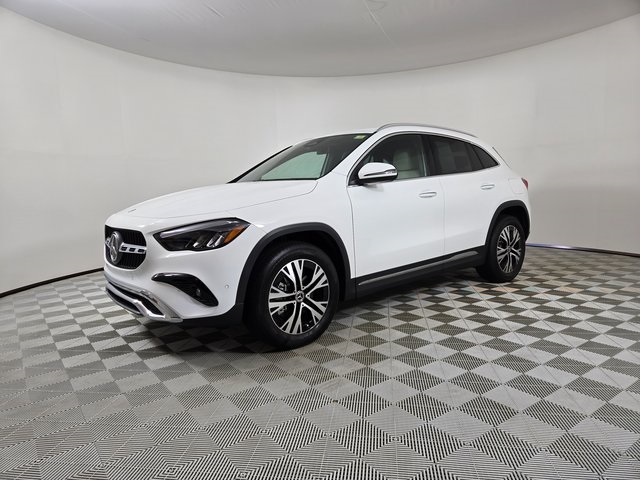 2025 Mercedes Benz GLA 250 4MATIC photo 2