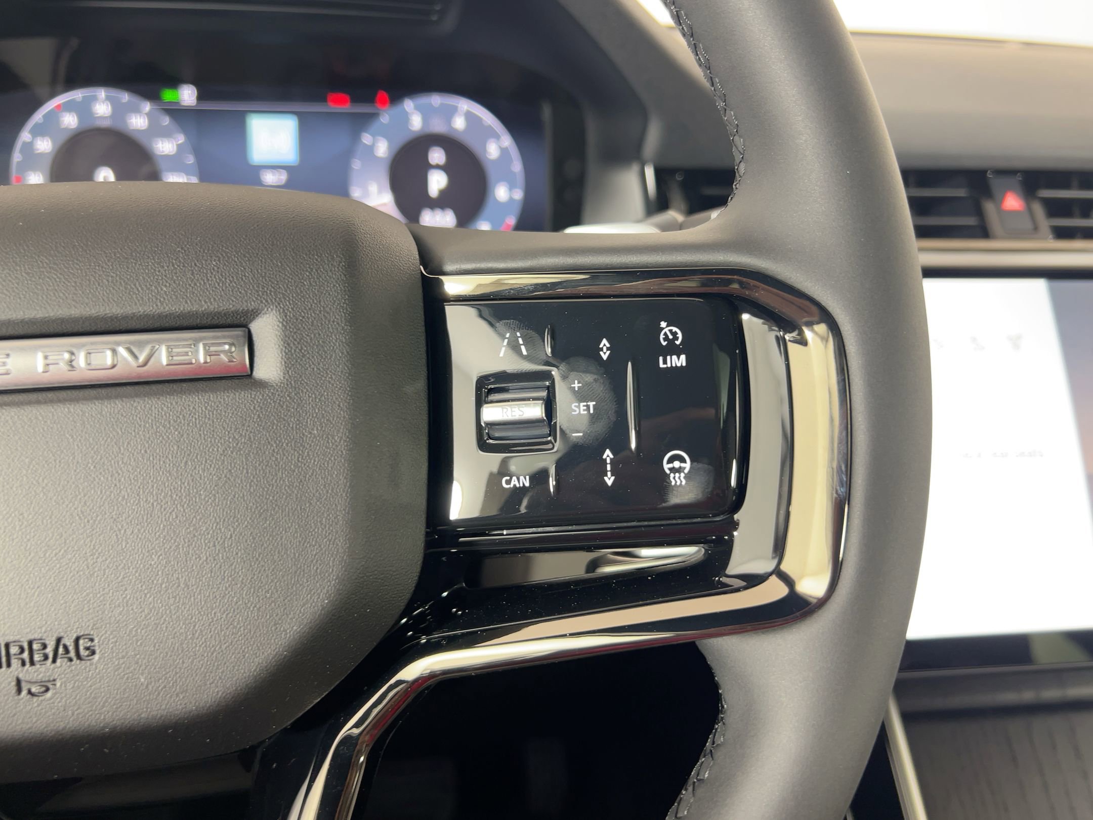 2026 Land Rover Range Rover Evoque S photo 14