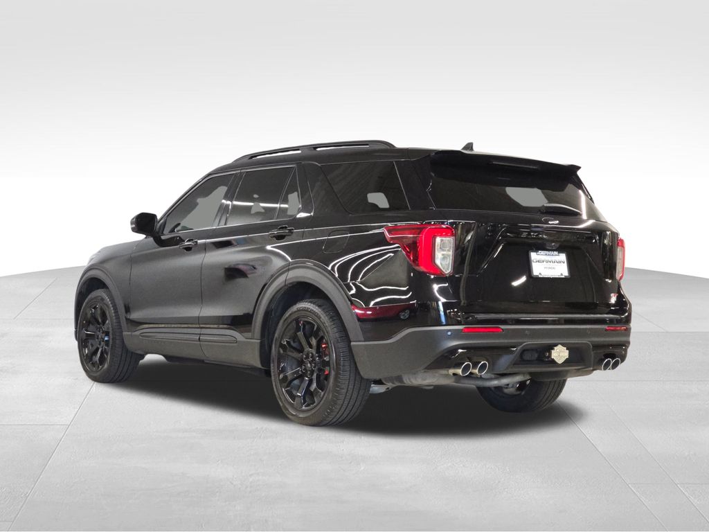 2023 Ford Explorer ST photo 7