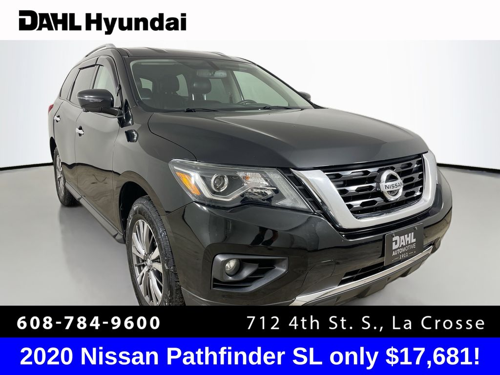 2020 Nissan Pathfinder SL's photo