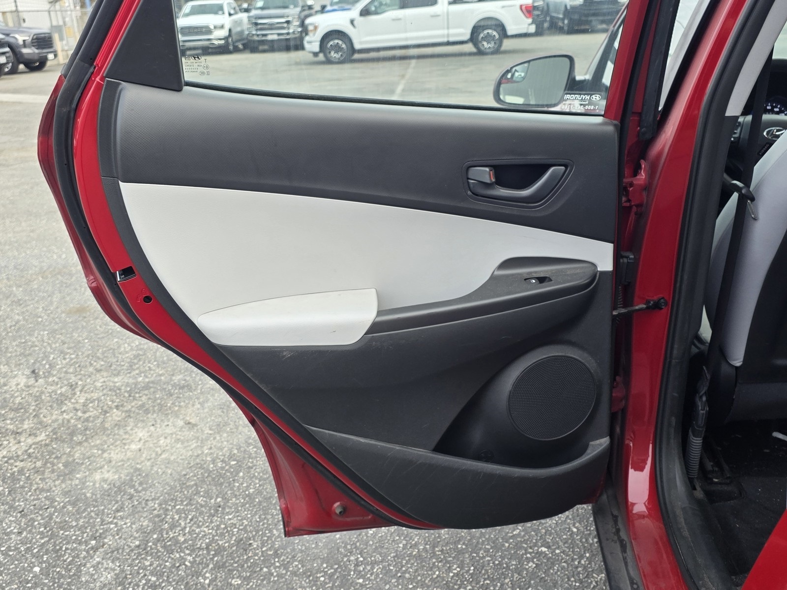 2022 Hyundai Kona SE photo 9