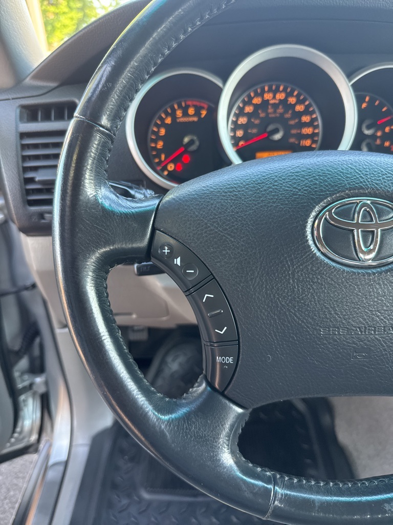 2007 Toyota 4Runner Limited V8 photo 37