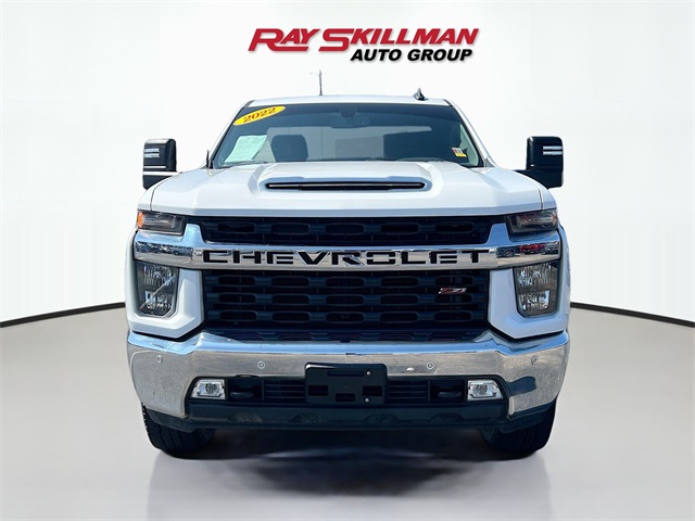 2022 Chevrolet Silverado 2500HD LT photo 2