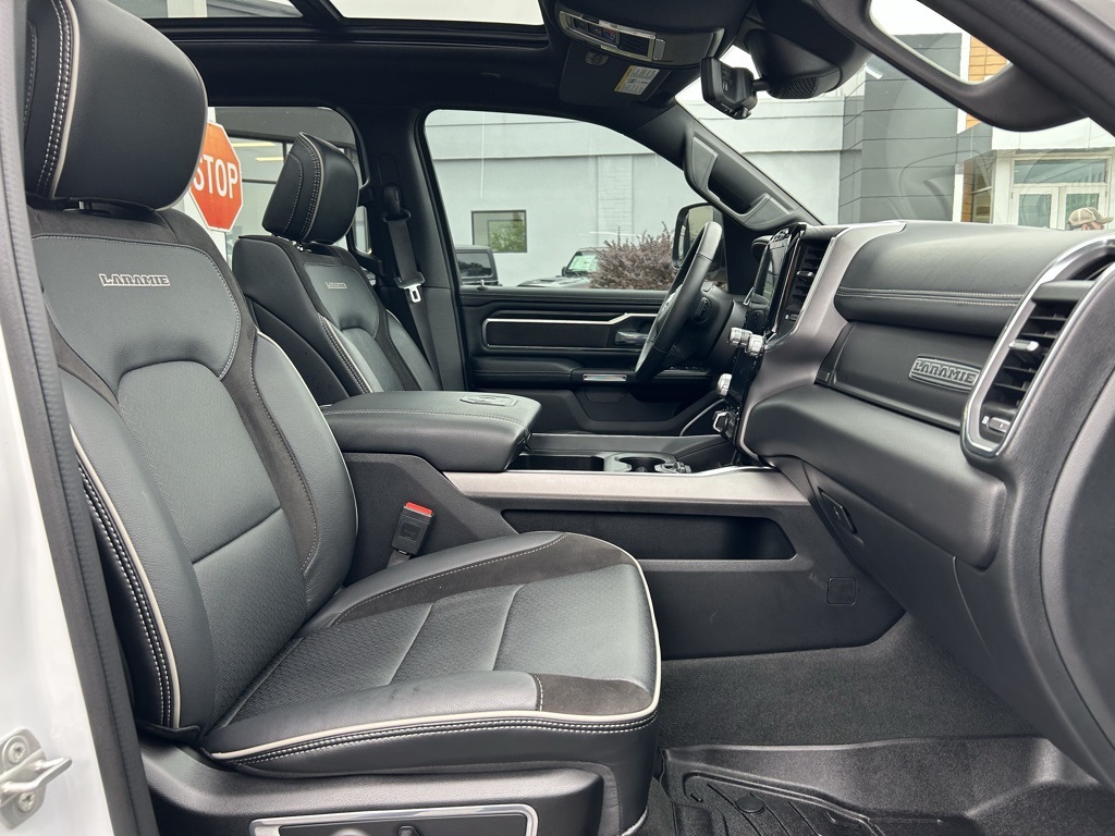 2024 Ram 1500 Laramie photo 33