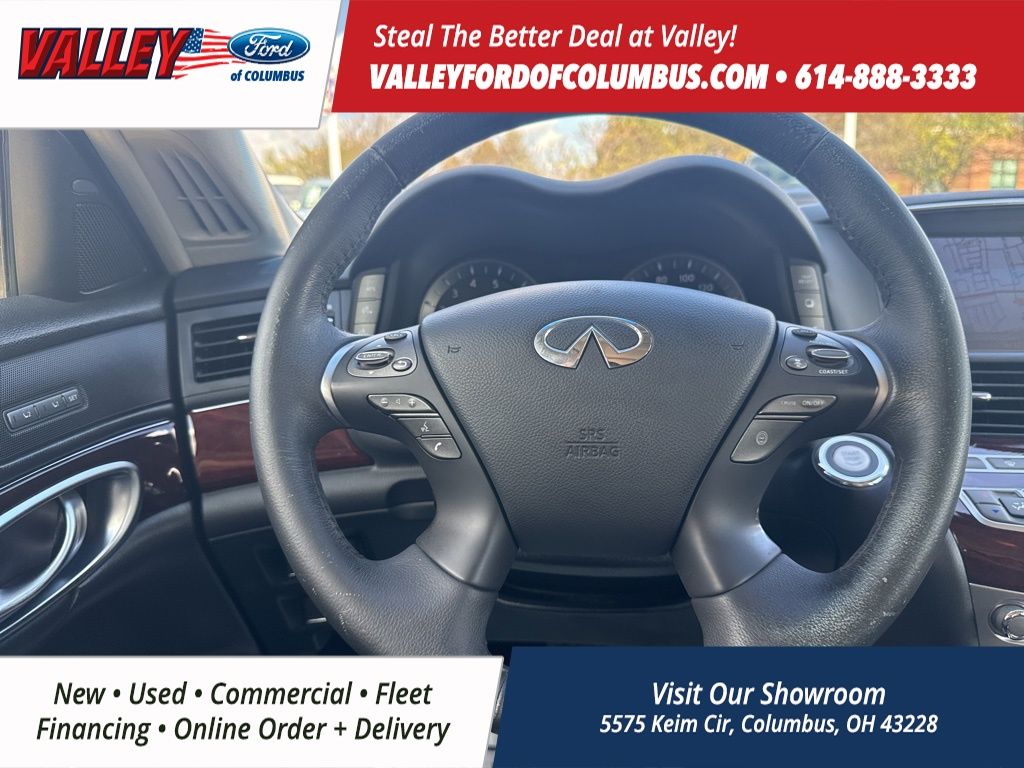 2016 Infiniti Q70 photo 15