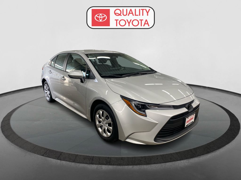 Used 2024 Toyota Corolla LE with VIN 5YFB4MDE0RP171439 for sale in Fergus Falls, Minnesota