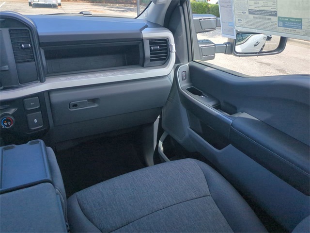 2026 Ford F-250 photo 17