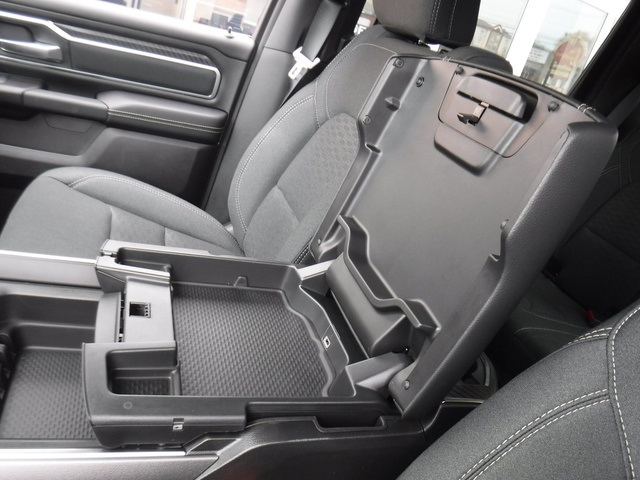 2025 Ram 1500 Big Horn photo 15