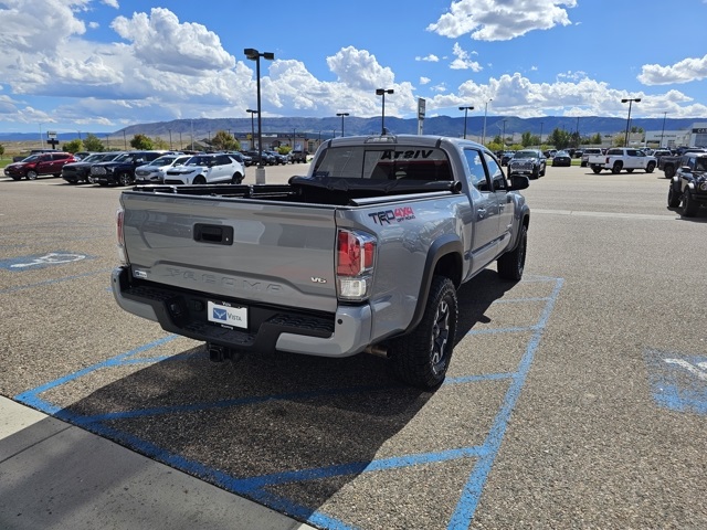 2021 Toyota Tacoma TRD Off-Road photo 2