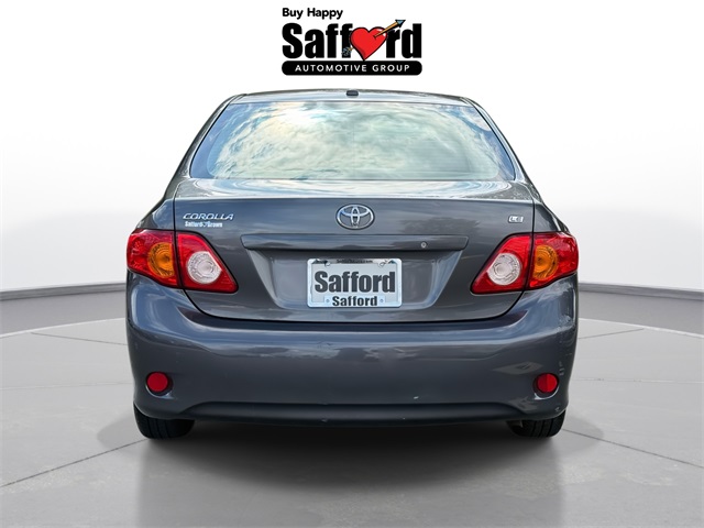 2010 Toyota Corolla LE photo 6