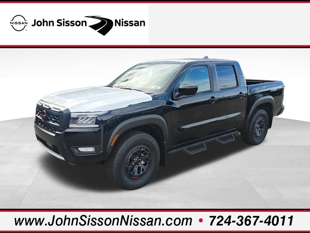 2025 Nissan Frontier PRO-4X photo 2