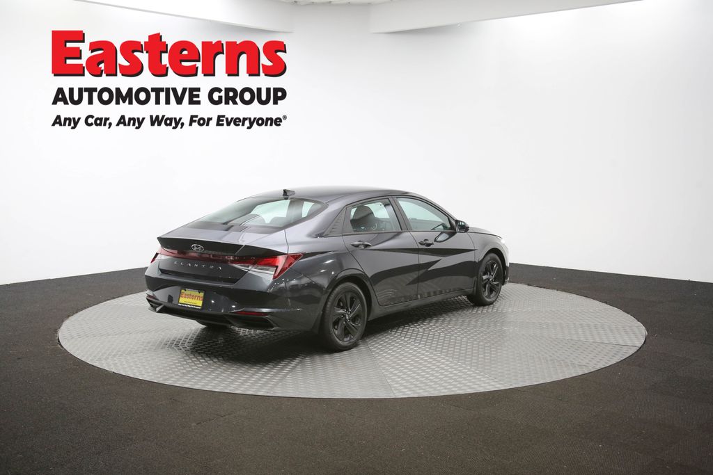 2021 Hyundai Elantra SEL Convenience photo 27