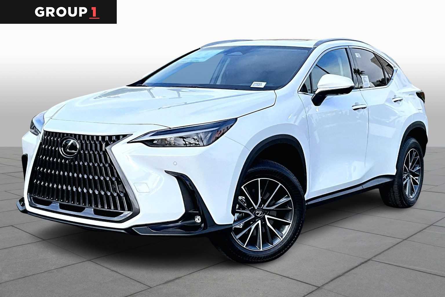 2026 Lexus NX PHEV 450h+'s photo