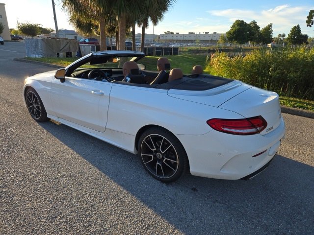 2022 Mercedes Benz C 300 photo 3