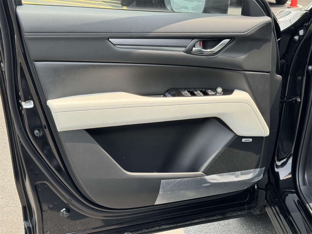 2025 Mazda CX-5 2.5 Premium Plus photo 9