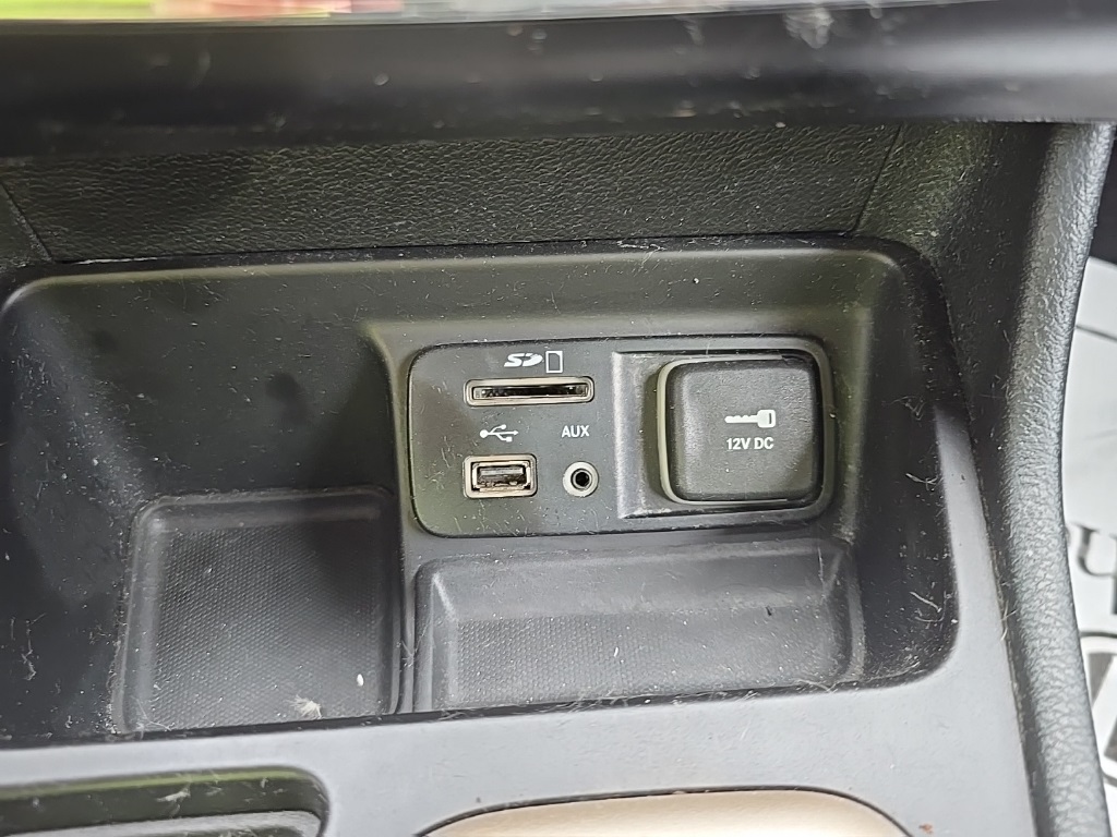 2016 Jeep Cherokee Latitude photo 17