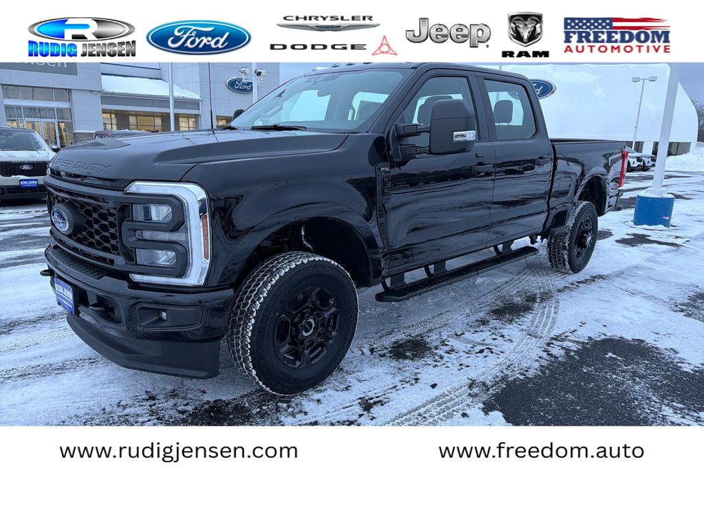 2026 Ford F-350 Super Duty XL's photo