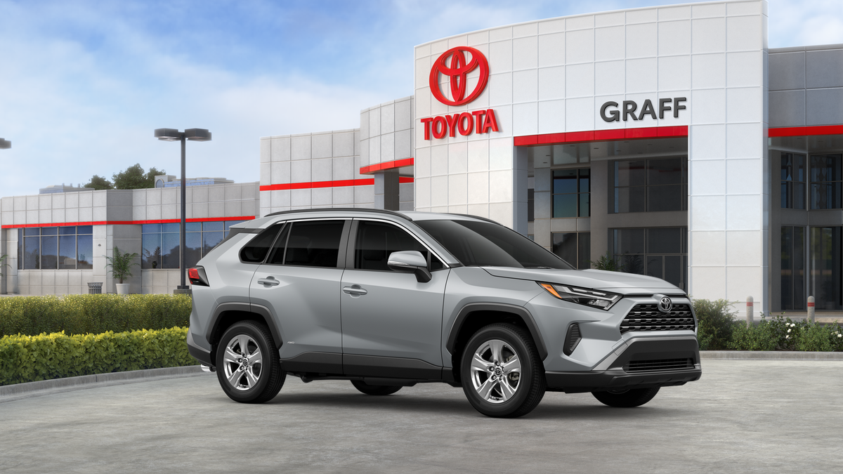 2025 Toyota RAV4 Hybrid XLE photo 14