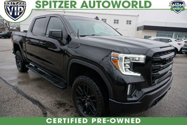 2022 GMC Sierra Elevation's photo