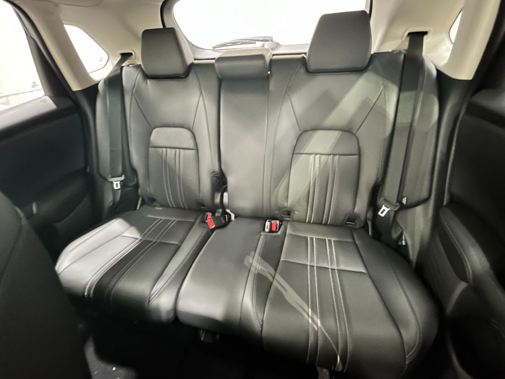 2025 Honda HR-V EX-L photo 22