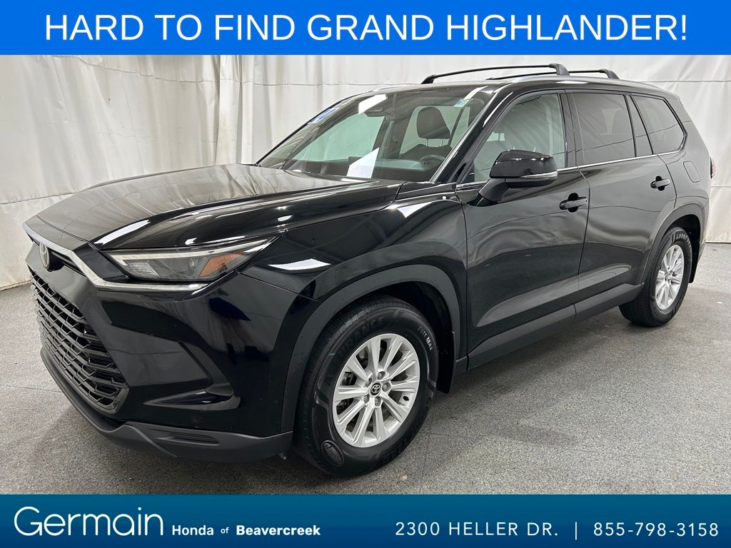 2024 Toyota Grand Highlander XLE photo 3