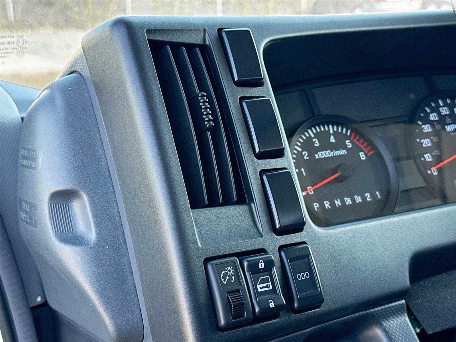 2024 Chevrolet Silverado 4500HD photo 4